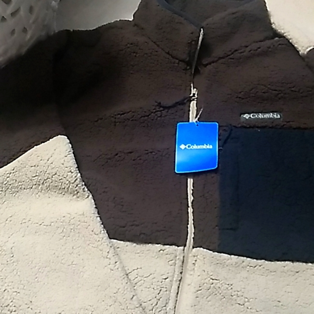 Brand new Columbia Fleece